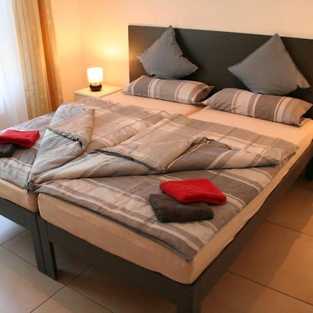 Ferienwohnung Dachshuebel Sarrebruck Extérieur photo